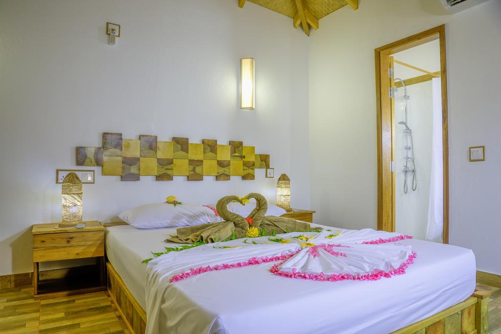 Ameera Maldives 4*