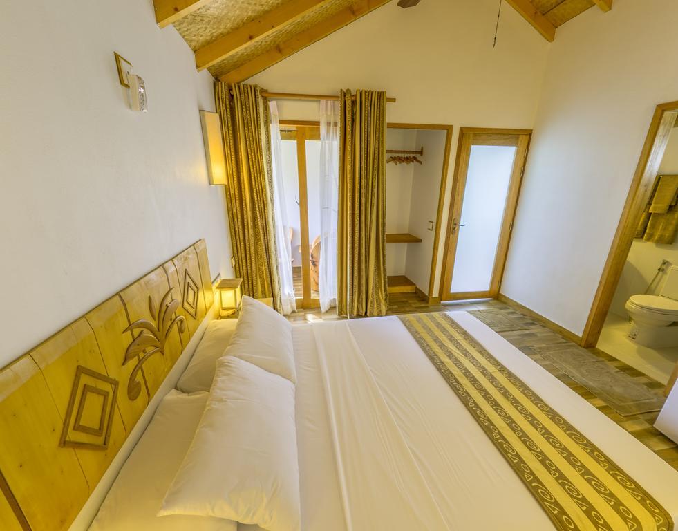 Ameera Maldives 4* Dhiffushi