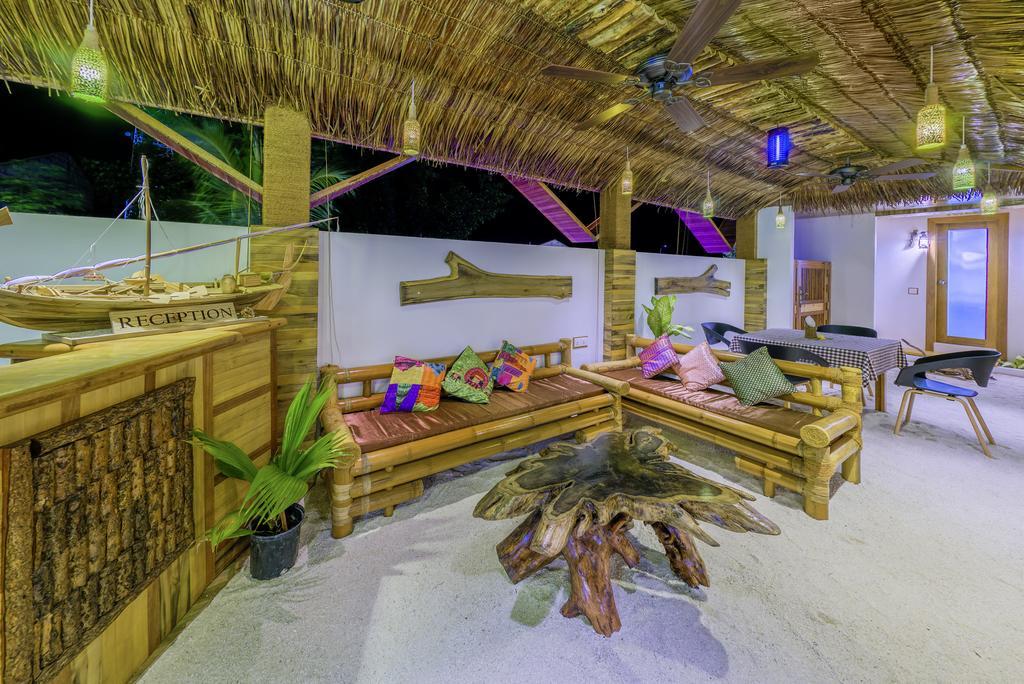 Ameera Maldives Гостевой дом Диффуши