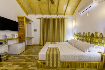 Pensión Ameera Maldives 4*